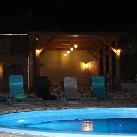Hotel Pimpernel Piknik Park *