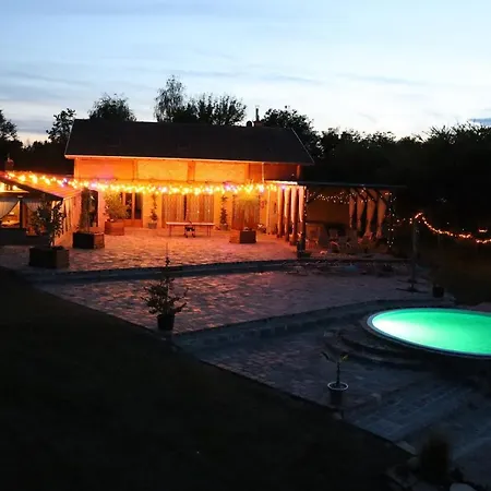 Hotell Pimpernel Piknik Park *