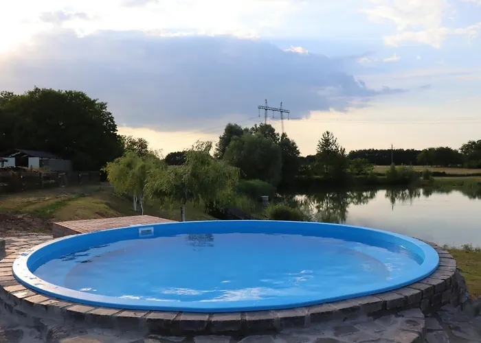 Pimpernel Piknik Park Hotel